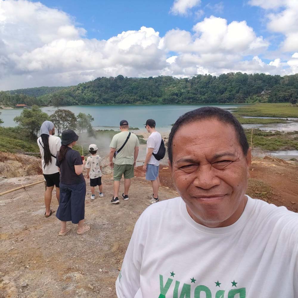 minahasa-tour-freddy Freddy Budiman